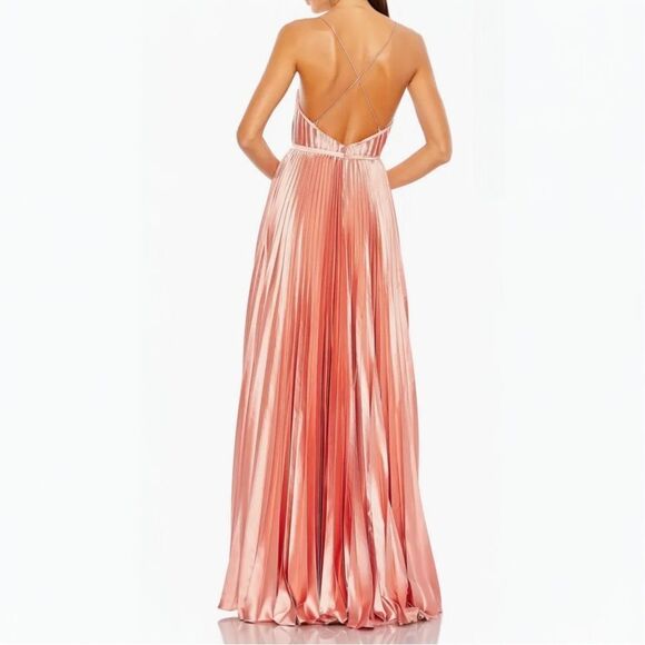 Ieena MacDuggal 49030 Gown Size 4 Pleated Plunge Neck‎ Rose Gold - Picture 3 of 16